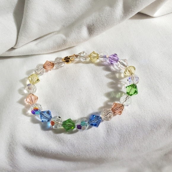 Various Jewelry - Crystal Stones Multicolor Bracelet
